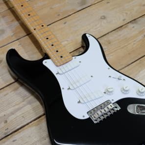 ギター Fender USA Blackie Fender USA Eric Clapton Stratocaster Blackie 2000s <フェンダー