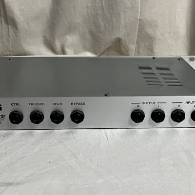 KORG DL8000R DIGITAL MULTI TAP DELAY 安価