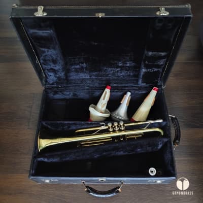 1956 Martin Imperial trumpet, mutes, Mt Vernon mouthpiece | Gamonbrass image 2
