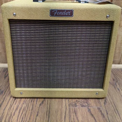 Fender Pro Junior IV 15-Watt 1x10