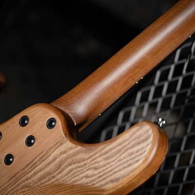 Cort GBMODERN4OPVN GB-Modern 4 Poplar Burl Top Rstd. Maple Neck 4-String Electric Bass Guitar w/Case image 8