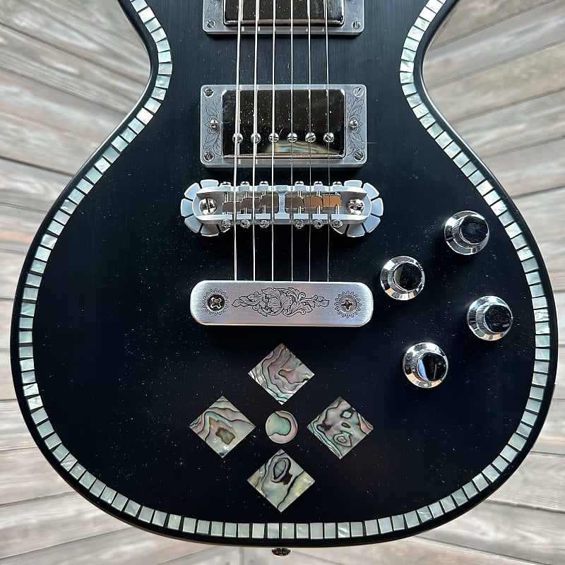 Zemaitis CS24SU Black Pearl Diamond Custom Shop 24 Fret 