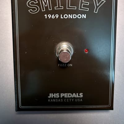 JHS Legends Series Smiley 1969 London Fuzz | Reverb