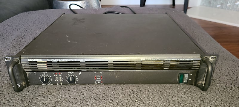 Mackie FR Series M1200 power amplifier 1200 watts 2 channels