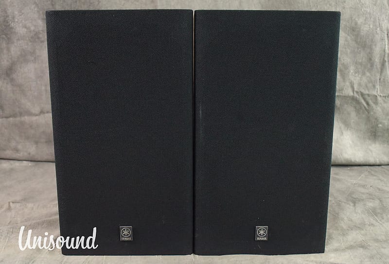 YAMAHA NS-10M Speaker System in Very Good Condition.  			