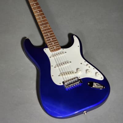 Squier Affinity Series Strat Rosewood Fretboard - 2004 - Metallic Blue image 10