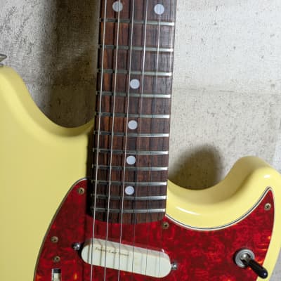 Fender Japan Mustang 1993 Cream MG 69 Reissue image 4