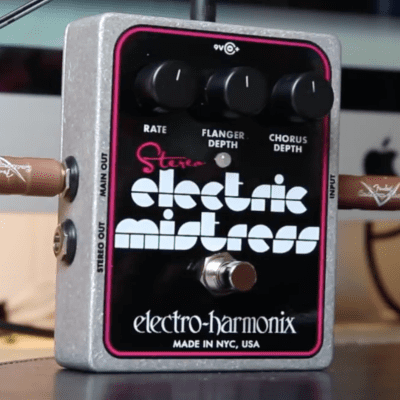 Electro-Harmonix Stereo Electric Mistress Flanger pedal image 2