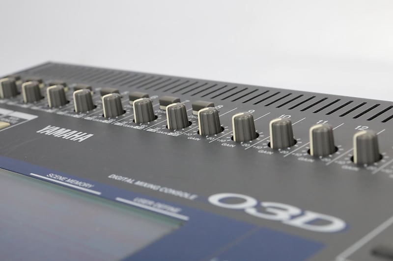 YAMAHA 03D 16-Channel Digital Audio Mixing Console w/ YGDAI