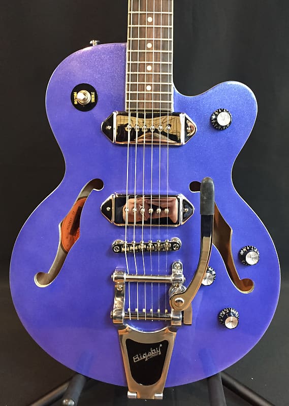 Epiphone Wildkat メタリックブルー 中古】Epiphone WildKat セミアコ メタリックブルー - 神奈川県