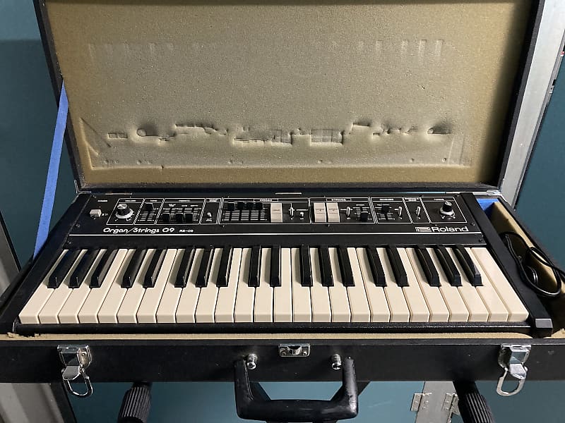 Roland RS-09 44-Key Organ / String Synthesizer | Reverb