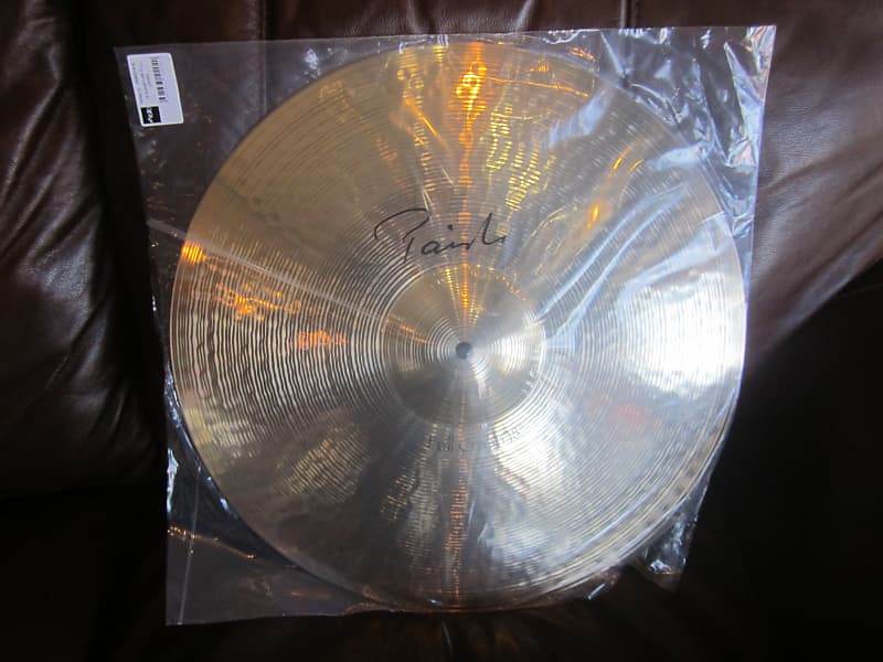 Paiste 4001418 18" Signature Full Crash Cymbal image 1