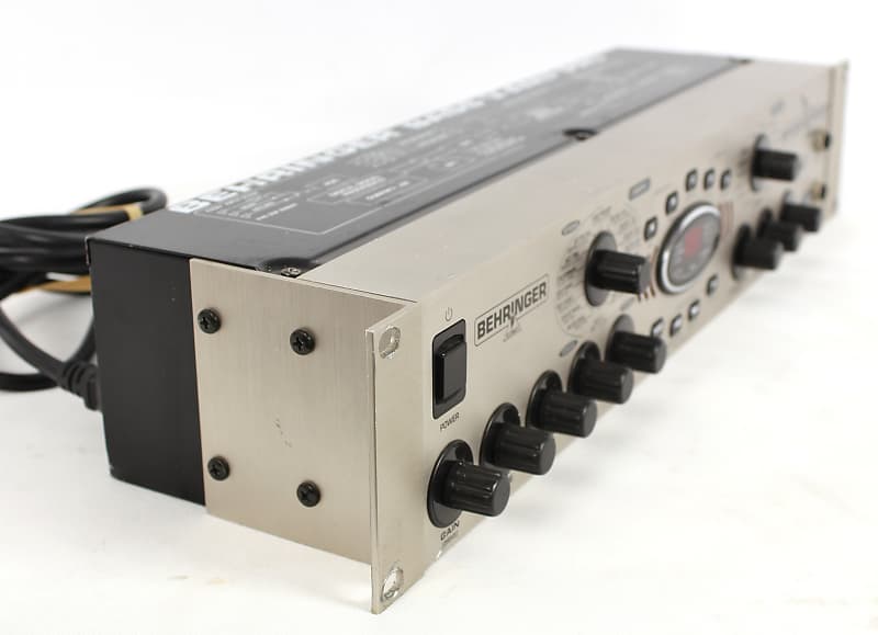 Behringer Bass V-AMP Pro Multi-Effects Processor - PROJECT