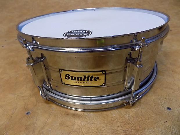 Sunlite deals snare drum