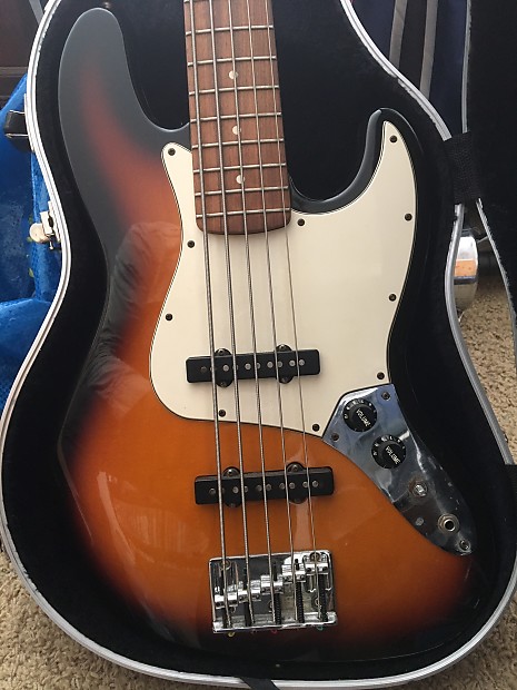 Fender jazz mim on sale