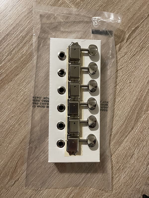 Fender Gotoh Vintage Style Locking Tuners Reverb