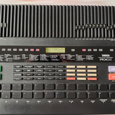 Yamaha RX 5 Super Zustand Das 80er-Flagschiff Anlieferung mgl.