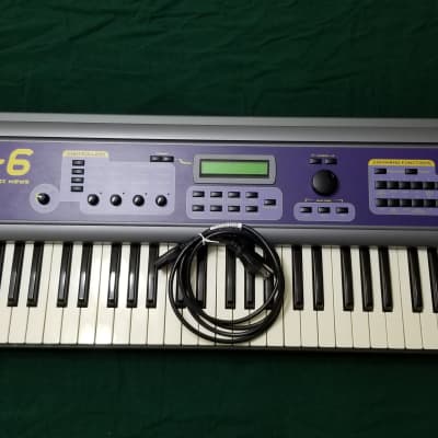 E-MU Systems MK-6 Mo' Phatt 61-Key 64-Voice Expandable Synthesizer 2001 - Silver / Purple