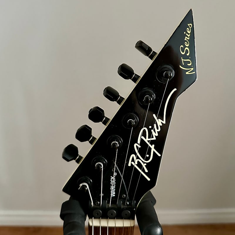 B.C. Rich USA Warlock Black with White Binding | The Music Zoo