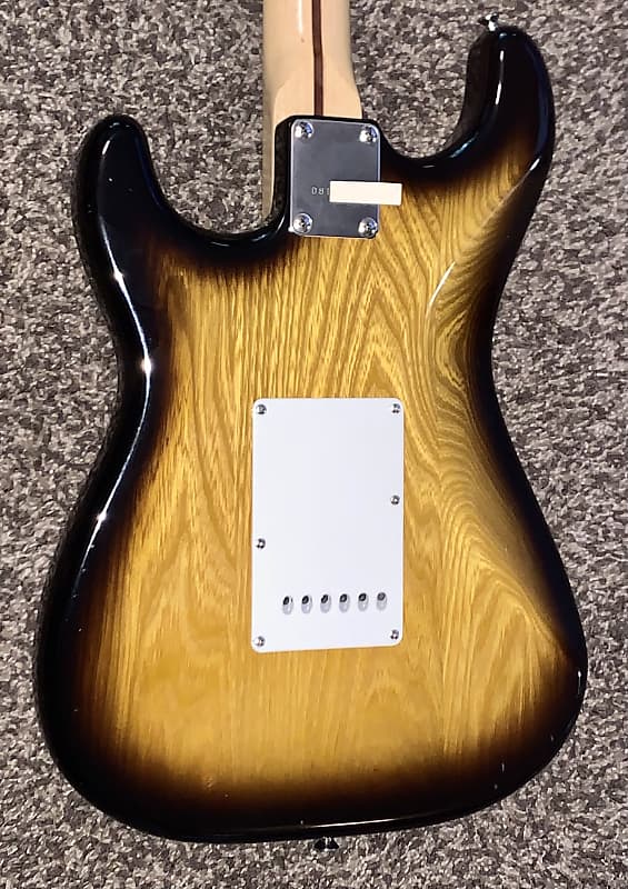 新着 1981年製 SE500 ストラトキャスター Greco ギター - iync.org