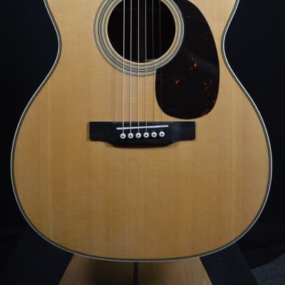 Martin Standard Series 000-28 | Reverb