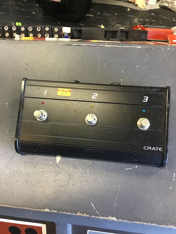 Crate Foot switch Reverb