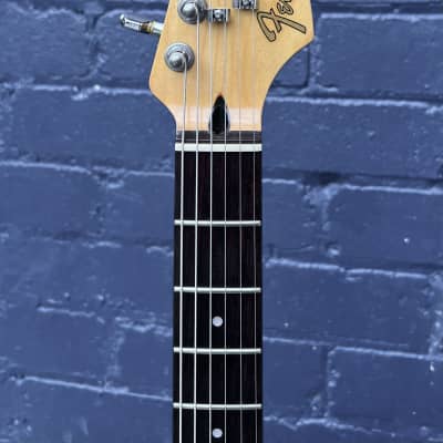 Fender Stratocaster - Medium Scale - STM-60R - "E Series" - MIJ - 1984 - 2 Tone Burst image 6