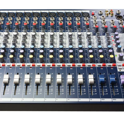 Soundcraft EFX12 12-Channel Mixer with Effects image 1