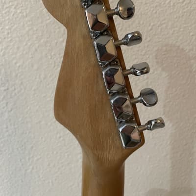 Fender Stratocaster Made in Korea 90s Black Squier Series image 10