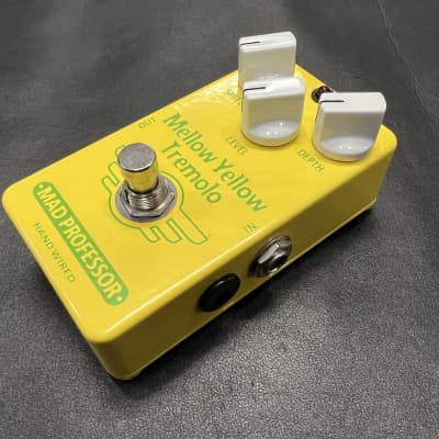 Mad Professor Mellow Yellow Tremolo Pedal Handwired Made in Finland. New! image 5