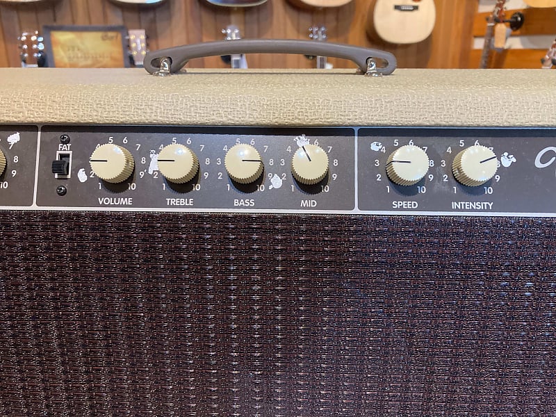 Fender Vibro-King 60-Watt 3x10