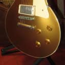 Pre-Owned 2018 GibsonLes Paul Standard Historic R7 '57 Re-Issue Gold Top w/ Original Case