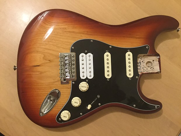 2010 mim outlet fender stratocaster specs