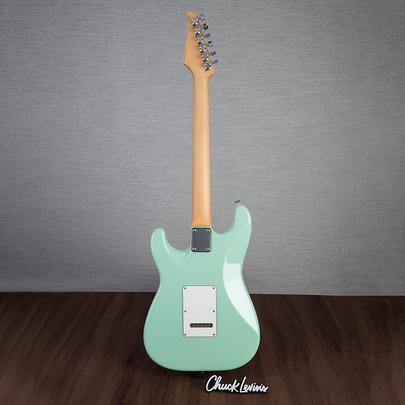 ギター Suhr Classic Pro SSS Suhr Classic Pro SSS: Driven to High Gain Tones - YouTube