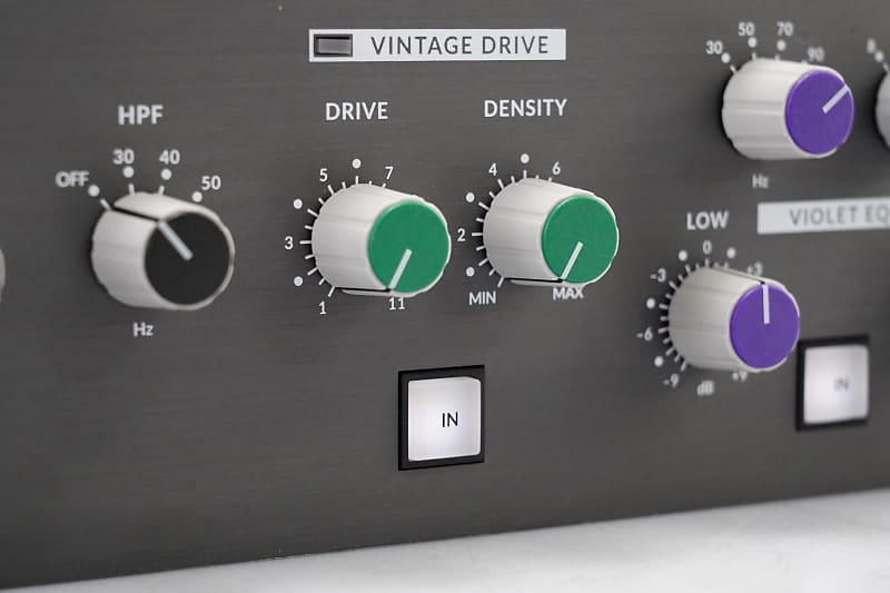 Solid State Logic SSL Fusion Stereo Analog Master Processor Solid State Logic SSL Fusion Stereo Analog Master Processor