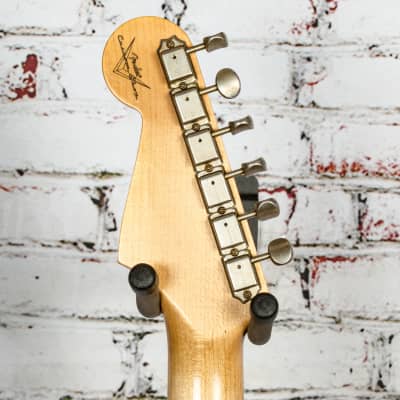 USED Fender - B2 Postmodern Stratocaster® - Electric Guitar - Journeyman Relic® - Maple Fingerboard - Aged Aztec Gold - w/ Custom Shop Hardshell Case - x6342 image 6