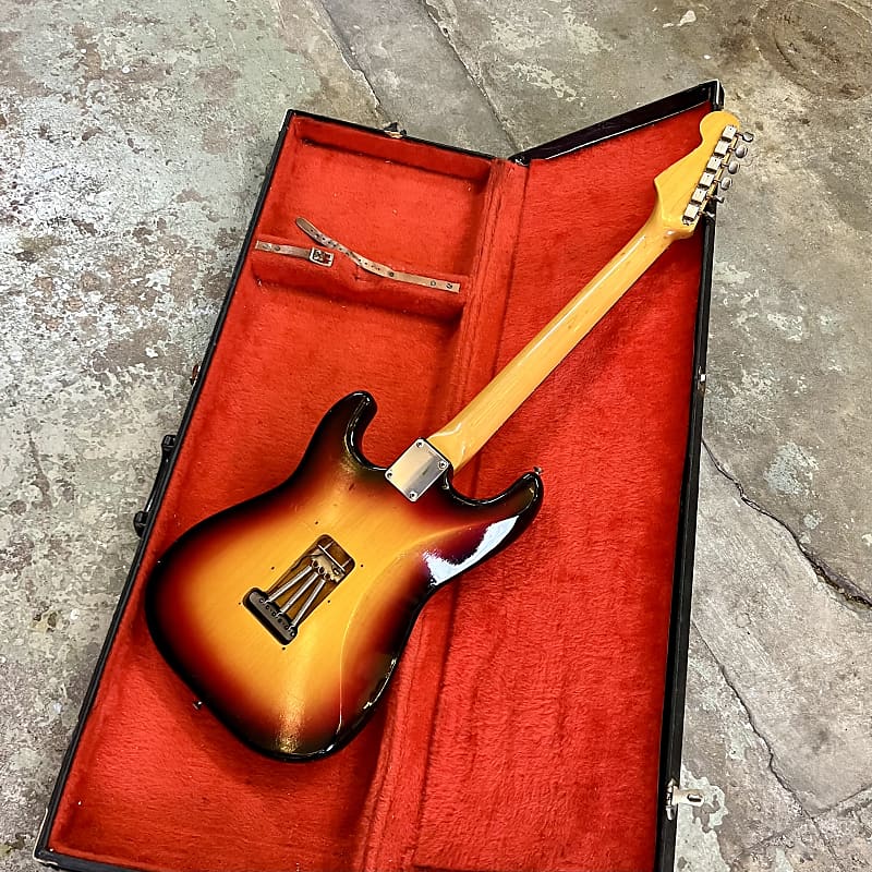1980 Tokai SS-80 - Nitro (1976 Strat) Black Nitro > Guitars