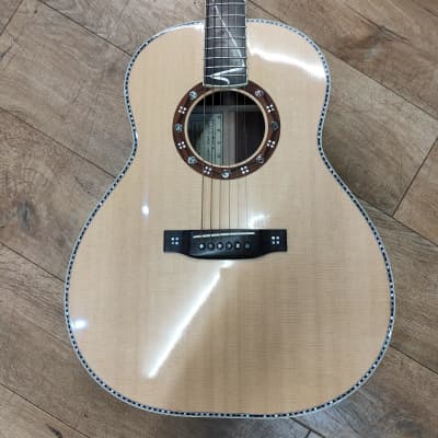 Moon Acoustic Guitar - The Glasgow Rose No 4 of 10 2005 - Natural Gloss for sale