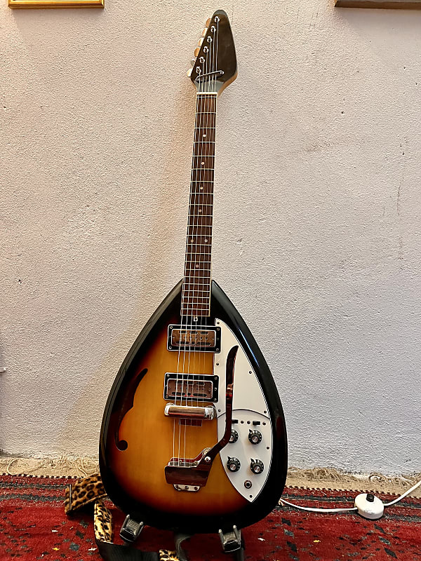 Sakai Vox Mark VI Acoustic Copy 1969 1970s Tri Color Sunburst