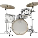 DW Design Series Frequent Flyer 4-Piece Maple Shell Pack, Gloss Whiite DDLG2004W