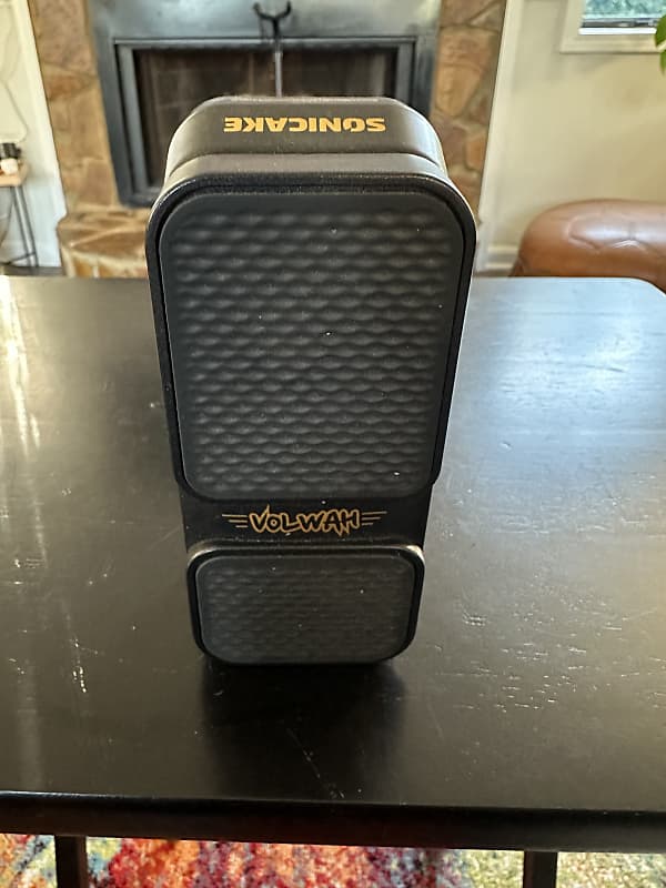 SONICAKE VolWah 2020s Black Reverb