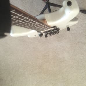 Left handed Kramer Pacer deluxe 1983 Aged White image 6
