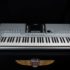 Keyboard yamaha psr s910 top