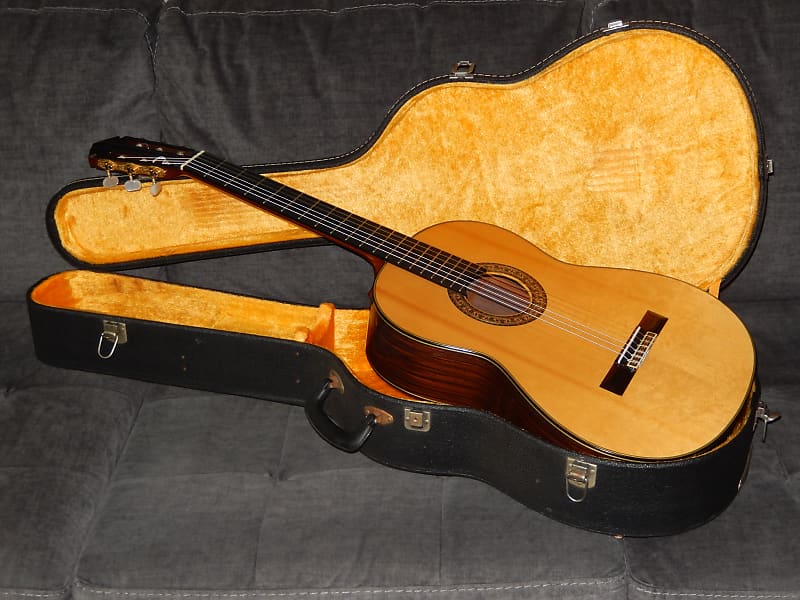 MADE IN 1974 BY TOSHIHIRO KATO MAGNIFICENT YAMAHA GC10M