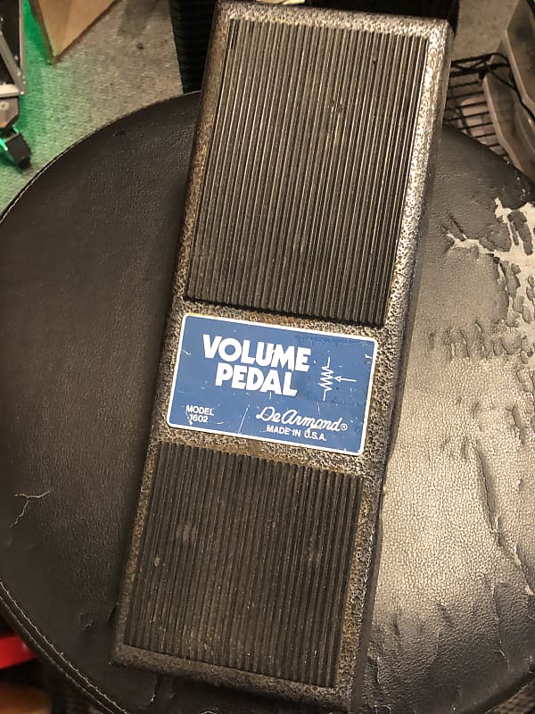 DeArmond ボリュームペダル Model 1602 DeArmond 1602 Volume Pedal - Vintage | Reverb Canada