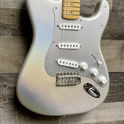 Fender H.E.R. Signature Stratocaster image 2
