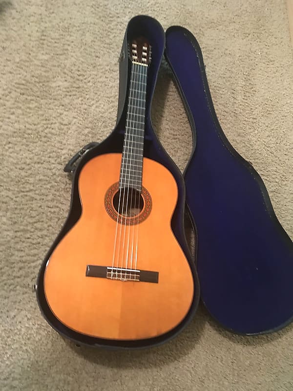 YAMAHA アコースティックギター　G-170A Yamaha G-170A classical acoustic guitar (made in Japan) with