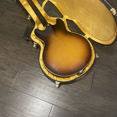 Gibson ES335 Custom Shop 1963 Reissue VOS 2016 - Sunburst image 11