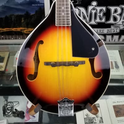 Stadium M-1VS Acoustic Mandolin 2019 Vintage Sunburst image 1