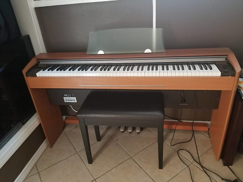 CASIO 電子ピアノ Privia PX-800 2006年製 88鍵 CASIO 電子ピアノ Privia PX-800 2006年製 88鍵